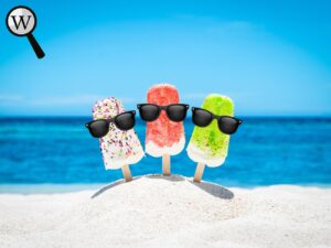 Popsicle wearing glasses in beach